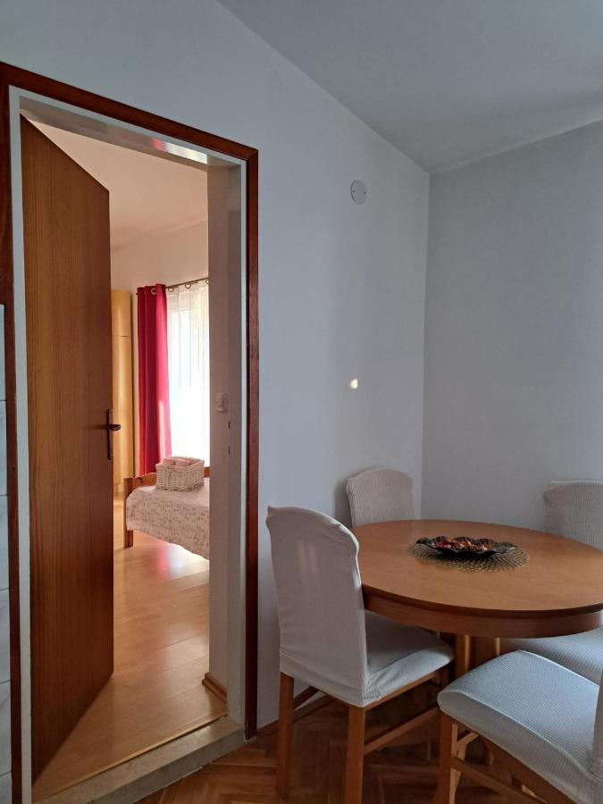 Apartments Garac Dugi Rat Exterior foto