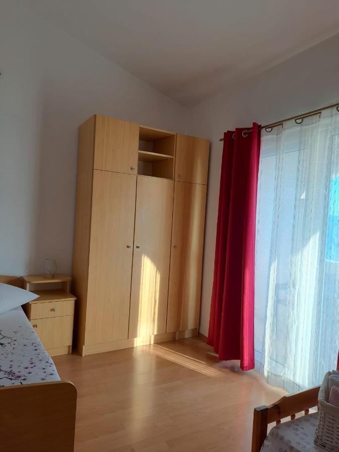 Apartments Garac Dugi Rat Exterior foto